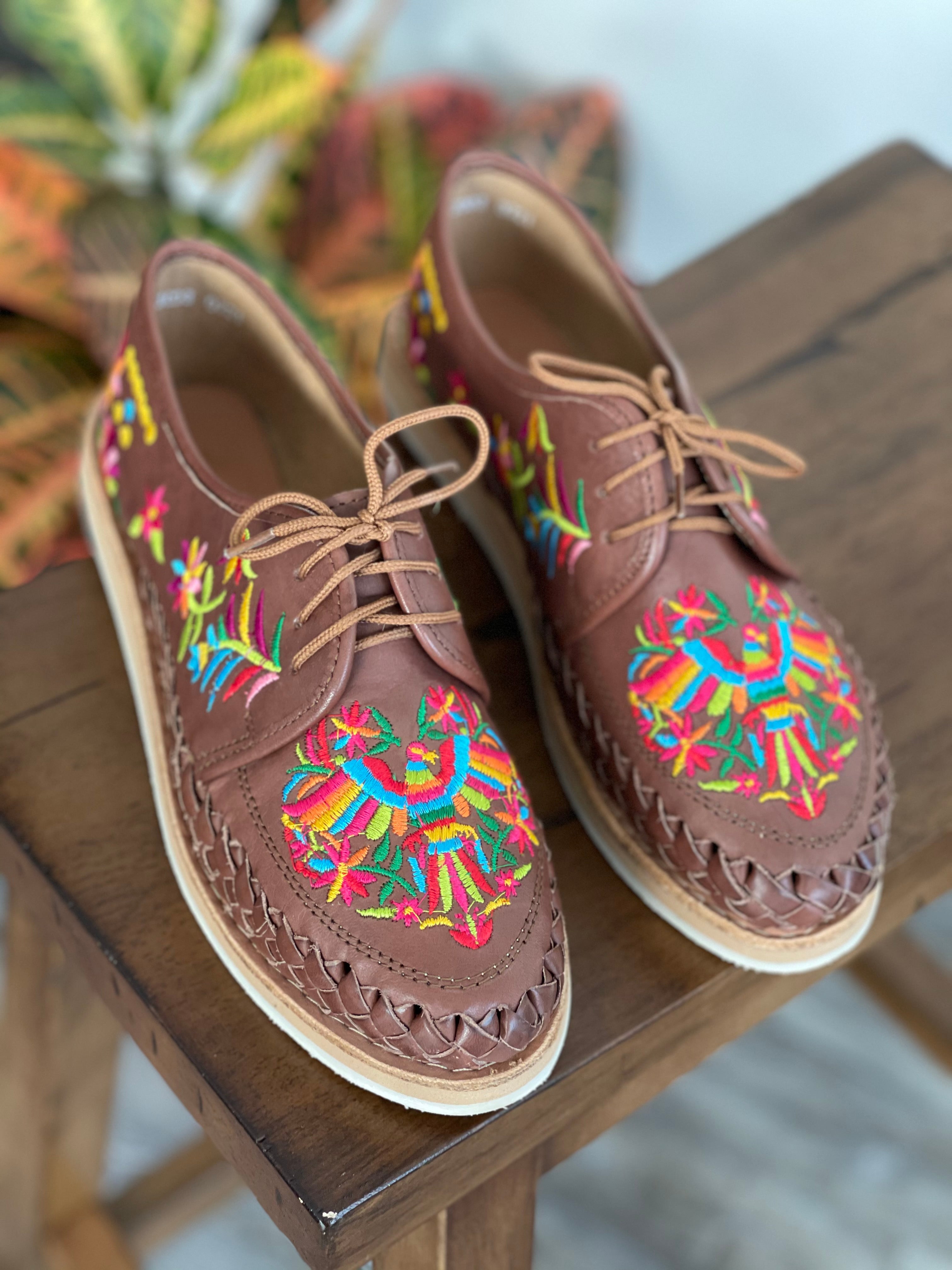 Otomi Loafers - Brown