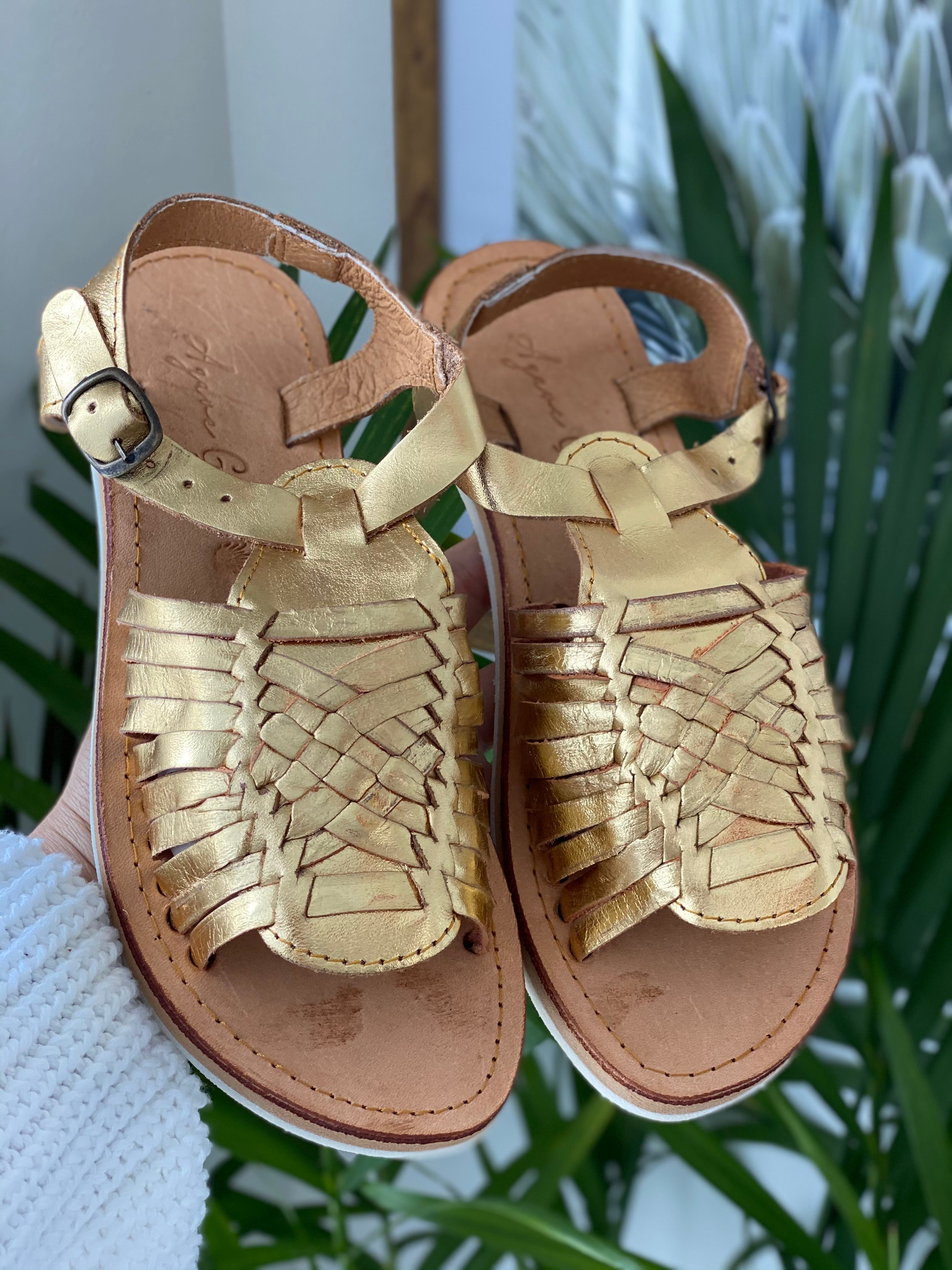 Evelyn Huaraches - Gold